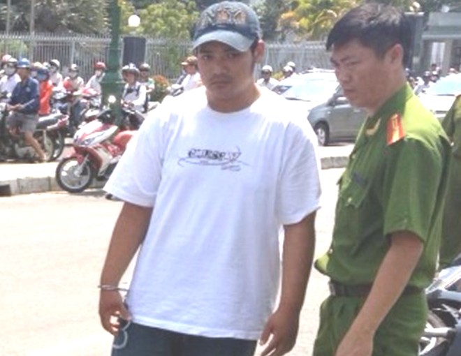Dựng lại hiện trường Mâu Thanh Thủy bị cướp kéo lê - 1