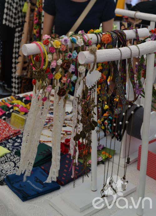 Flea Market:  Điểm đến của tín đồ mê mua sắm - 7
