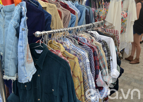 Flea Market:  Điểm đến của tín đồ mê mua sắm - 5
