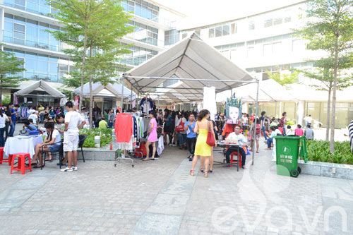 Flea Market:  Điểm đến của tín đồ mê mua sắm - 3