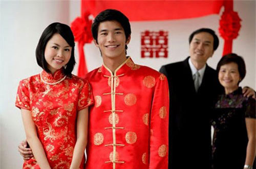 Giả mang thai để lừa mẹ chồng tương lai - 2