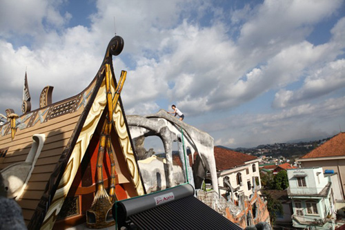 Khám phá ngôi nhà quái dị nhất Đà Lạt - 15