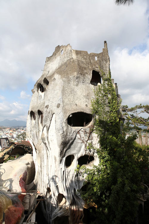 Khám phá ngôi nhà quái dị nhất Đà Lạt - 5