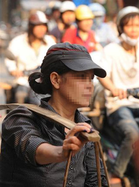 Có chết cô quạnh cũng quyết không nhận con! - 1