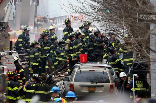 9 người mất tích, 3 người chết vụ sập nhà ở New York - 3