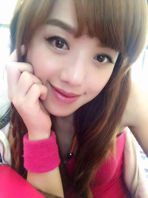 Lên chức bà ngoại, vẫn đẹp như hotgirl - 13