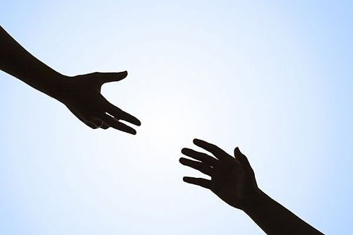 Khi người lạ xin đi nhờ xe... - 1