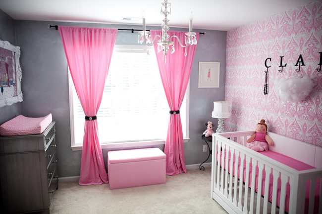 Căn phòng ngập ánh sáng luôn cần thiết đối với phòng của trẻ sơ sinh.
