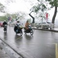 Tin tức - Nam Bộ nắng nóng, Bắc Bộ mưa tăng