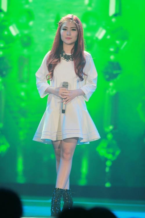 Khi quot;ván bài lật ngửaquot; trong showbiz - 7