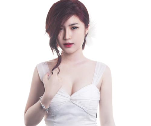 Khi quot;ván bài lật ngửaquot; trong showbiz - 5