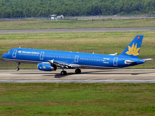 Máy bay Vietnam Airlines rơi ốp bảo vệ quạt làm mát - 1