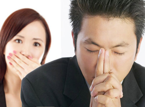Khi có chức quyền, anh coi tôi như người dưng - 2