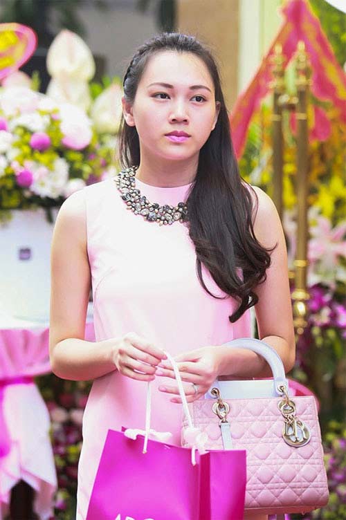 Điểm danh những sao Việt sinh con đầu năm 2015 - 13