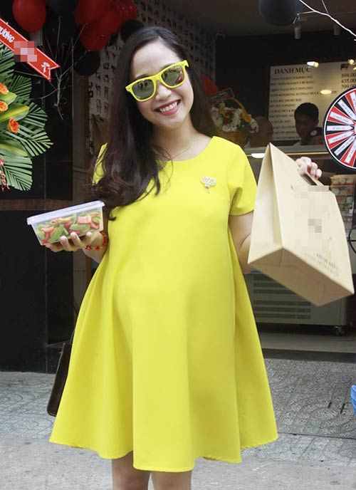 Điểm danh những sao Việt sinh con đầu năm 2015 - 10