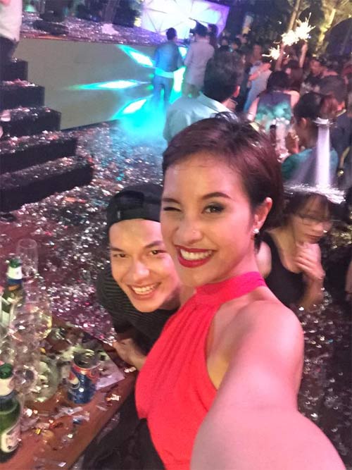 Thu Minh hạnh phúc đón chào năm mới bên người thân - 10