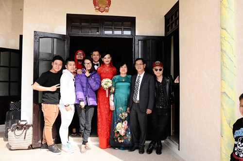 Lê Thúy khóc nức nở trong lễ rước dâu - 16