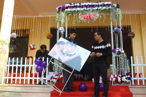 Công Vinh làm đám cưới giản đơn ở quê nhà - 6