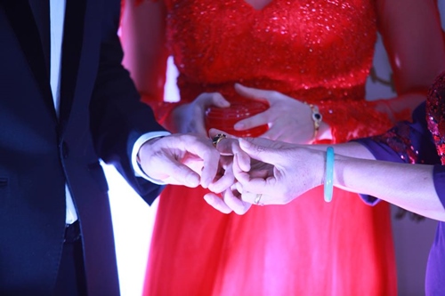 Toàn cảnh lễ ăn hỏi của Tâm Tít và chồng thiếu gia - 9