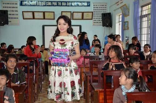 Cường Đôla: quot;Hãy sống thật với chính mìnhquot; - 18