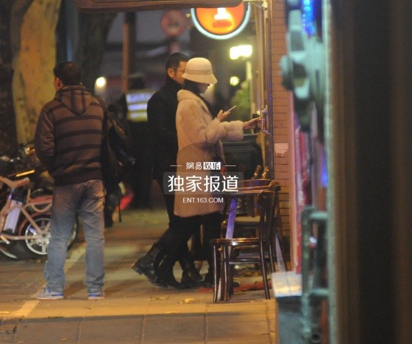 Angela Baby - Huỳnh Hiểu Minh hẹn hò qua đêm tại khách sạn - 1