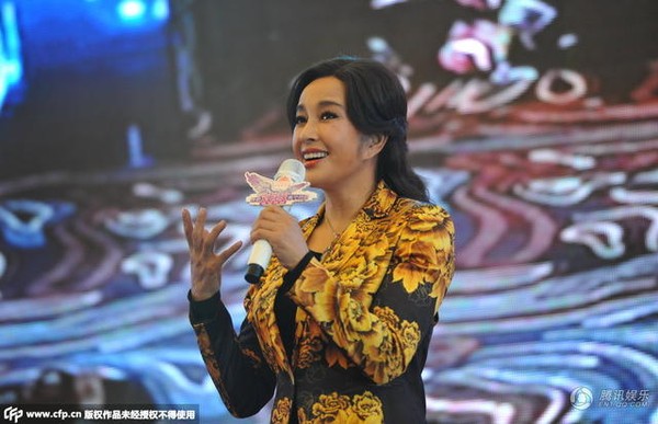 Angela Baby - Huỳnh Hiểu Minh hẹn hò qua đêm tại khách sạn - 7