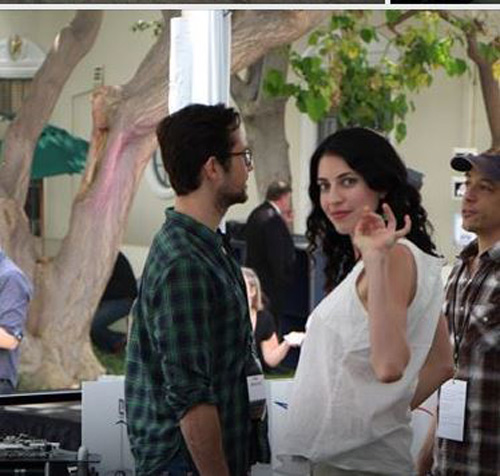 Ngắm chân dung bà xã của Kỵ sỹ bóng đêm - 15