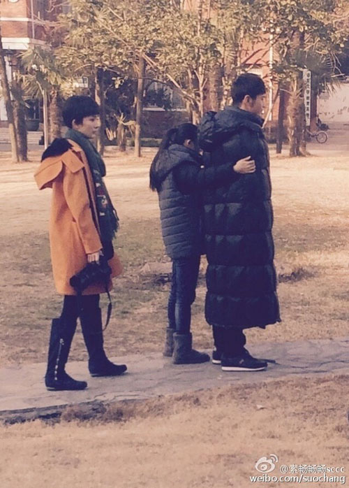 Triệu Vy trẻ đẹp như thiếu nữ đôi mươi - 13