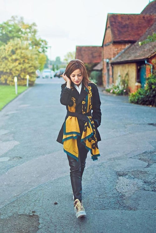 Triệu Vy trẻ đẹp như thiếu nữ đôi mươi - 1