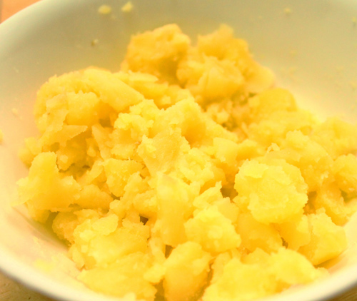 Cách làm salad cá ngừ từ đồ hộp - 5