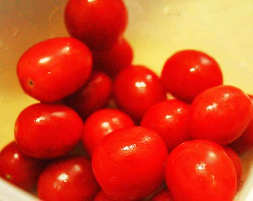 Cách làm salad cá ngừ từ đồ hộp - 2