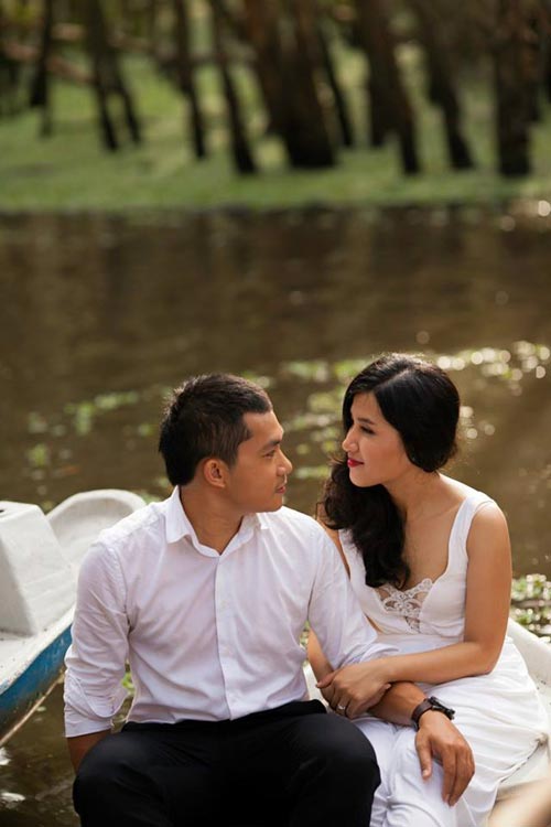Xúc động ngắm nhìn ảnh cưới “Quê em mùa nước lũ” - 2