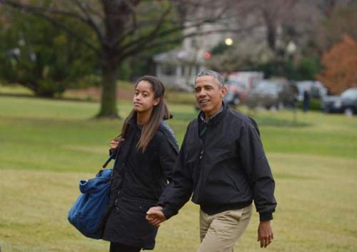 Ảnh #039;tự sướng#039; hiếm hoi của con gái Tổng thống Obama - 2