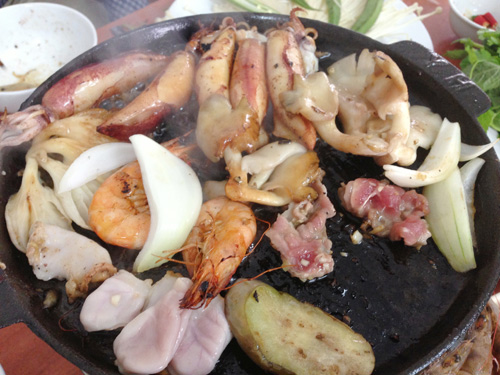 Cách làm lẩu nướng thơm lừng, hấp dẫn - 8