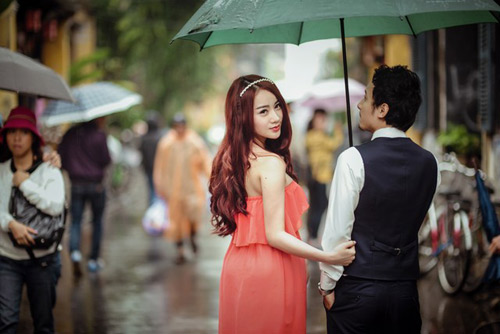 Đám cưới bất ngờ của bà mối phải quot;đền đạnquot; - 4