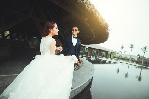 Đám cưới bất ngờ của bà mối phải quot;đền đạnquot; - 7