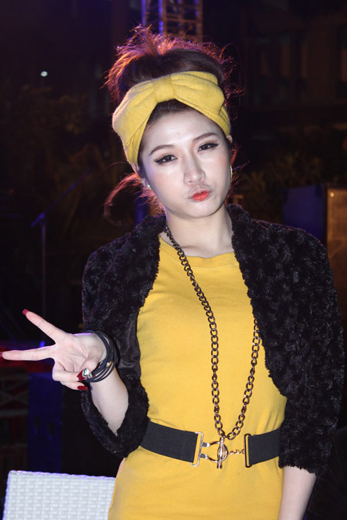 #039;Phù thủy 5S online#039; đẹp từng centimet - 9