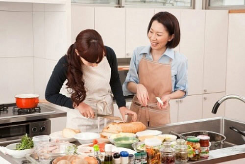 Chỉ lo Tết này không có tiền tiêu - 2