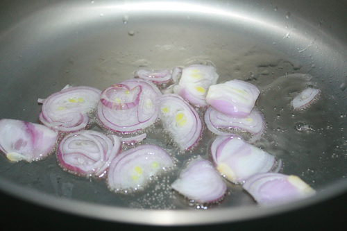 Canh khoai tây sườn nóng hổi - 9