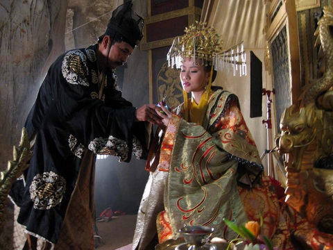 Dương Yến Ngọc: quot;Phạm Băng Băng là bình hoa di độngquot; - 5