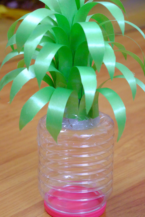 Cách làm quả dứa từ kẹo để ban thờ ngày Tết - 6