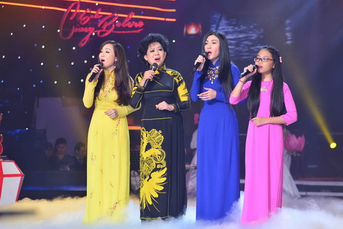 Quán quân quot;Solo cùng Boleroquot; chỉ học hết lớp 8 - 8