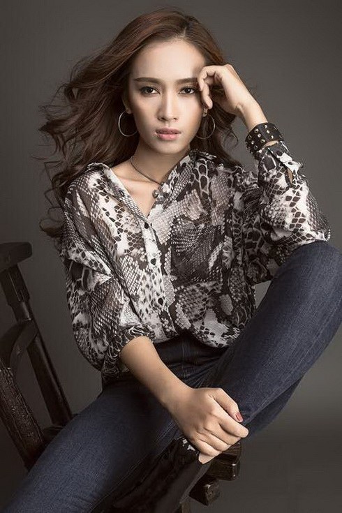 Cao Thái Sơn bất ngờ tái xuất, Ái Phương tung quot;hit bựquot; - 12