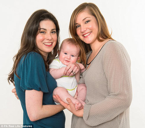 Chuyện lạ: Chị mang thai hộ em dâu - 1