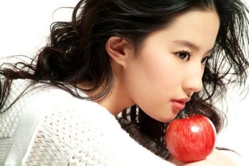 Mẹo se khít lỗ chân lông để tự tin đón năm mới - 2