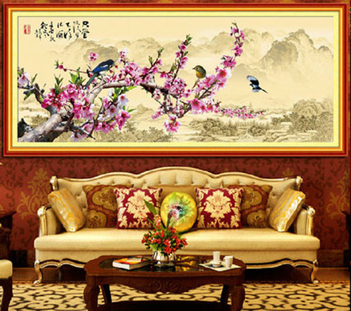 Đuổi dữ hóa lành nhờ tranh thêu hoa đào - 3