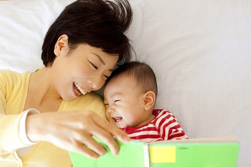 Những #039;chiêu#039; nên và không nên để con ngủ xuyên đêm ngon lành - 1