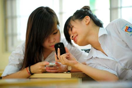 Giáo viên dùng Facebook quot;cứuquot; học sinh - 1