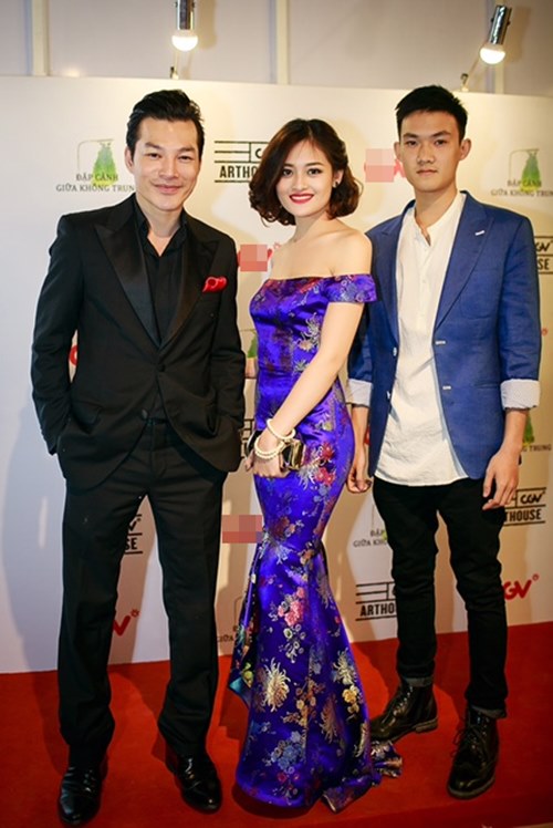 Trần Bảo Sơn lịch lãm sánh đôi hot girl 9X - 5