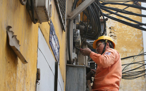 Giá điện sẽ tăng thêm 9,5%? - 1